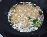 Foto langkah ke 6 dari resep Kacang Goreng Daun Jeruk.