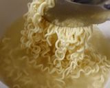 Foto langkah ke 3 dari resep Mie Goreng Tumis Simple.