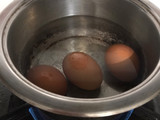 Telur Lada Hitam