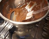 Foto del paso 2 de la receta: Bombones helados de chocotorta