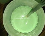 Foto langkah ke 1 dari resep Donat Santan Pandan.