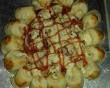 Foto langkah ke 4 dari resep Pizza sosis cheese cruzt.