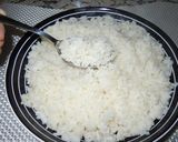 Foto del paso 1 de la receta: Ensalada de huevo arróz y papas! Fácil♡