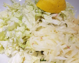 Foto del paso 3 de la receta: Ensalada fresca y distinta con patatas asadas con trufa