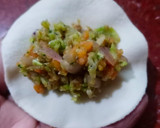 वेज मोमोज (veg momos recipe in hindi) रेसिपी चरण 5 फोटो
