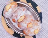 Foto langkah ke 19 dari resep Vanilla Custard Cream filled doughnut.