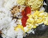 Foto langkah ke 4 dari resep Nasi Goreng Mawut Seadanya.