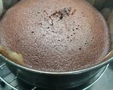 A picture of step 2 of Lookka chhuppi mousse cups.