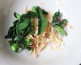 รูปขั้นตอนการทำที่ 2 ของ ต้มยำกุ้งผัดแห้ง
