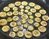 Foto del paso 1 de la receta: Pastel de zucchinis y soja