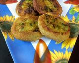 A picture of step 3 of Mini parathas.