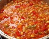 Foto del paso 6 de la receta: Garbanzos con bacalao fresco y toque picante