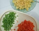 Foto langkah ke 1 dari resep Risol kriuk tanpa tepung roti.