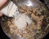 Foto del paso 8 de la receta: Risotto de setas