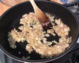 A picture of step 2 of Flageolets with Onions, Garlic, Sun-Dried Tomatoes, and Homemade Chakchouka.