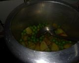 आलू मटर की सब्जी (aloo matar ki sabzi recipe in Hindi) रेसिपी चरण 1 फोटो