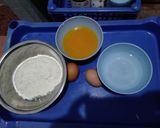 Foto langkah ke 1 dari resep Soes mini vla rasa mangga.