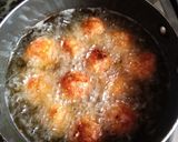 A picture of step 3 of Manchurian with gravy.