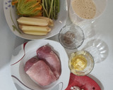 Foto del paso 1 de la receta: Solomillo de cerdo en salsa de flor de calabaza