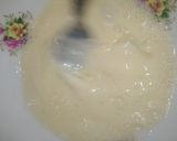 A picture of step 2 of Egg cheese roll.