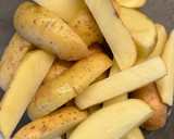 Foto del paso 2 de la receta: Patatas trufadas en la airfryer 🥔🍟