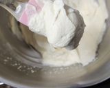 Foto del paso 3 de la receta: 🍓Frutillas con crema en vasito 🍓Especiales, con sabor a infancia 🍓