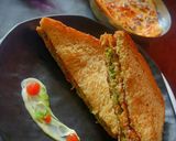 A picture of step 6 of Cream cheese Cheela Sandwich.