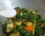 A picture of step 5 of Methi Tomato aur aloo ki sabji.