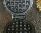 A picture of step 4 of Low Carb Chaffles.