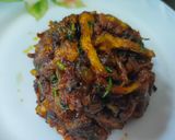 A picture of step 8 of Bombil(dried bombay duck) chutney.