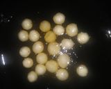 A picture of step 3 of Milk ball.