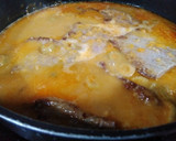 Foto del paso 7 de la receta: Filetes de ternera en salsa con aceitunas