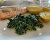 Foto del paso 7 de la receta: Salmón al horno con espinacas a la crema - 15 minutos y listo