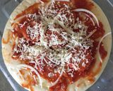Foto langkah ke 2 dari resep Pizza Renyah Rumahan (super gampang).