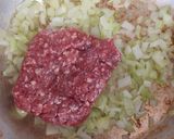 عکس مرحله 3 از دستور خوراک سیب زمینی و گوشت چرخکرده رژیمی(بدون روغن)