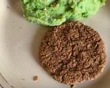 Foto del paso 5 de la receta: Hamburguesa de porotos y cebollita verde