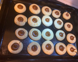 Foto del paso 13 de la receta: Ojitos de dulce de leche
