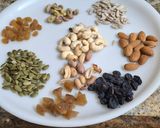 A picture of step 1 of Dry fruit munchies.