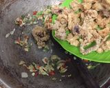 Foto langkah ke 9 dari resep Cumi goreng cabe garam.