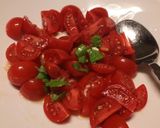 A picture of step 1 of Cannelloni di pane alla caprese.