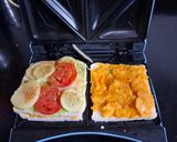 A picture of step 3 of Club & cheese sandwich.
