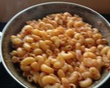 A picture of step 3 of Schewan masala pasta.
