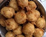A picture of step 4 of Yam balls.