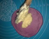 Foto langkah ke 4 dari resep Cheese Custard Taro Bun.