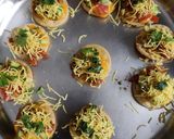 A picture of step 3 of Mango sev puri.