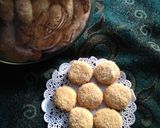 Foto langkah ke 3 dari resep Cookies Kelapa Biscuit Roma.