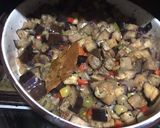 Foto del paso 3 de la receta: Caponata al horno (nueva receta de berenjenas para mi)
