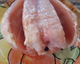 Foto del paso 1 de la receta: Pechuga a la salsa
