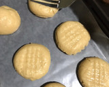 Foto del paso 3 de la receta: Galletas de queso crema y crema de cacahuate
