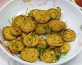 A picture of step 4 of Winter Special Methi Mathri.